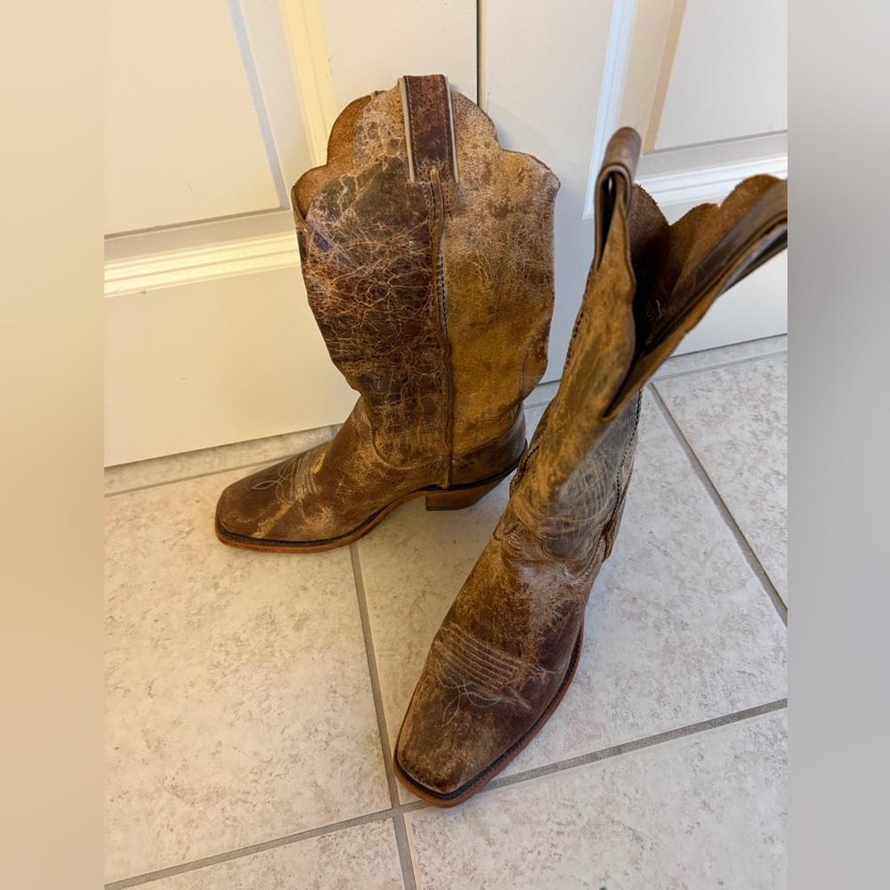 Justin Bent Rail Brown Leather Cowboy Boots
